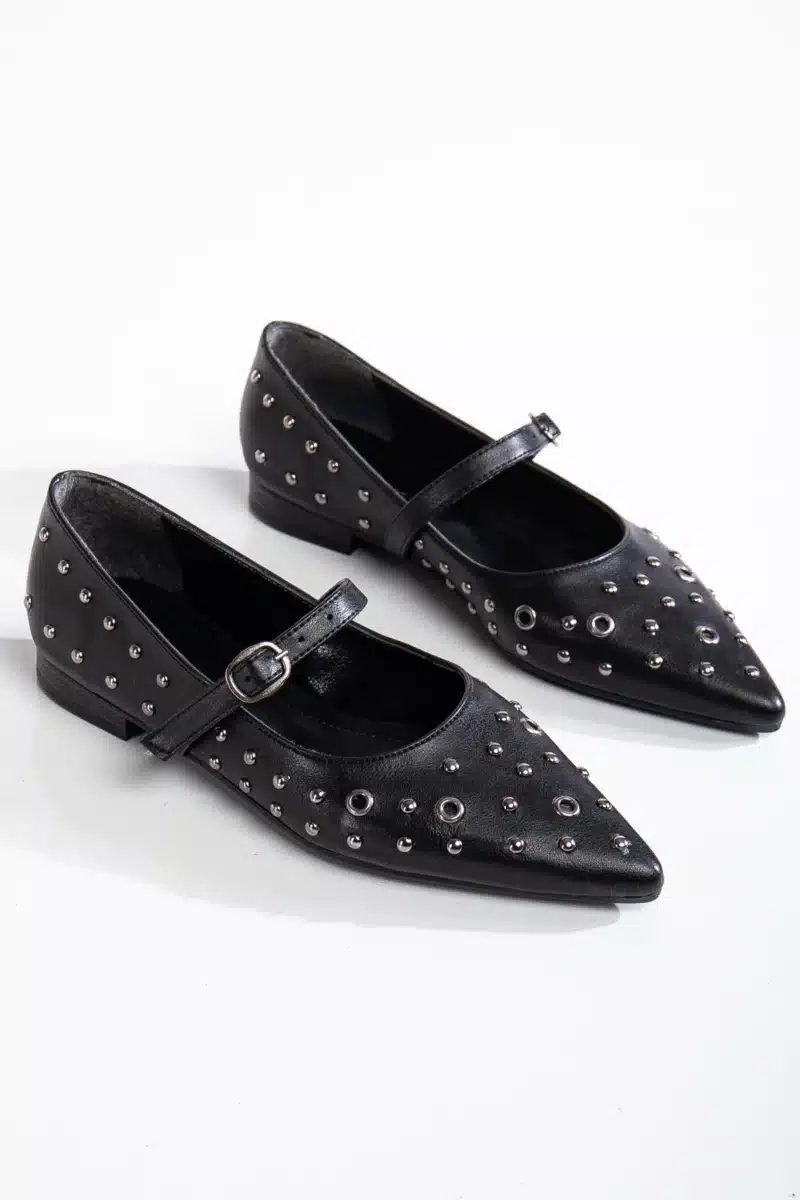 Rivetta Studs Düz Desenli Sivri Burun Ayakkabı - Görsel 25