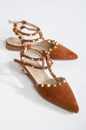 Ms. Sugar Shoes Zımbalı T-Strap Babet – Sivri Burun