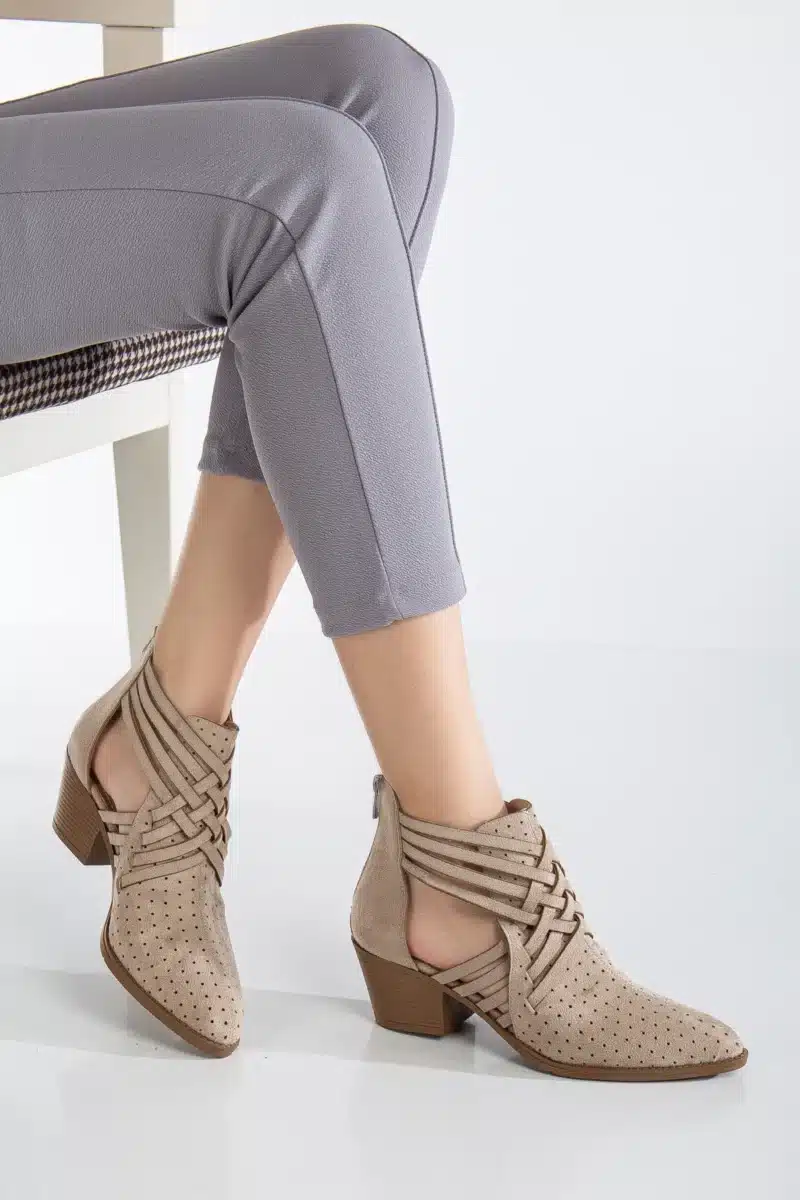Ms. Sugar Shoes Çapraz Bant Detaylı Yazlık Kalın Topuklu Ayakkabı - Görsel 8