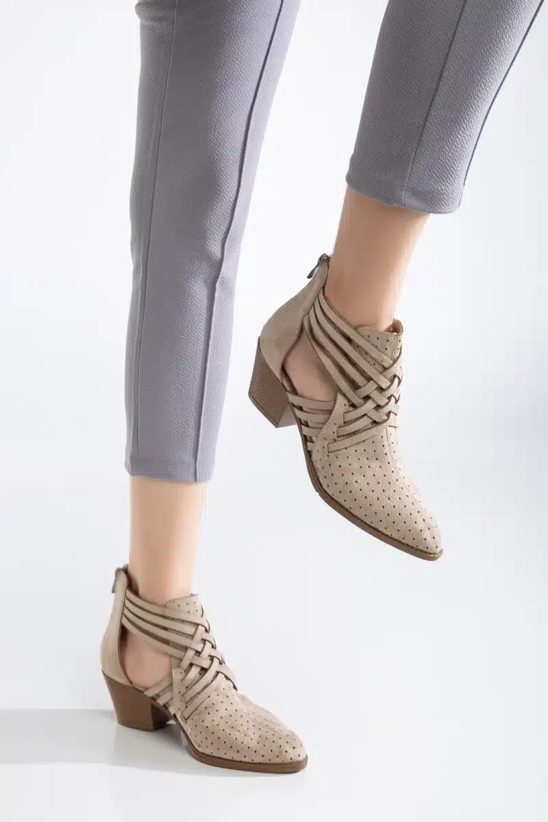 Ms. Sugar Shoes Çapraz Bant Detaylı Yazlık Kalın Topuklu Ayakkabı - Görsel 10