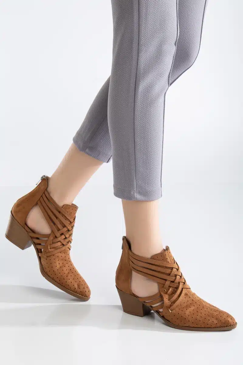 Ms. Sugar Shoes Çapraz Bant Detaylı Yazlık Kalın Topuklu Ayakkabı - Görsel 14