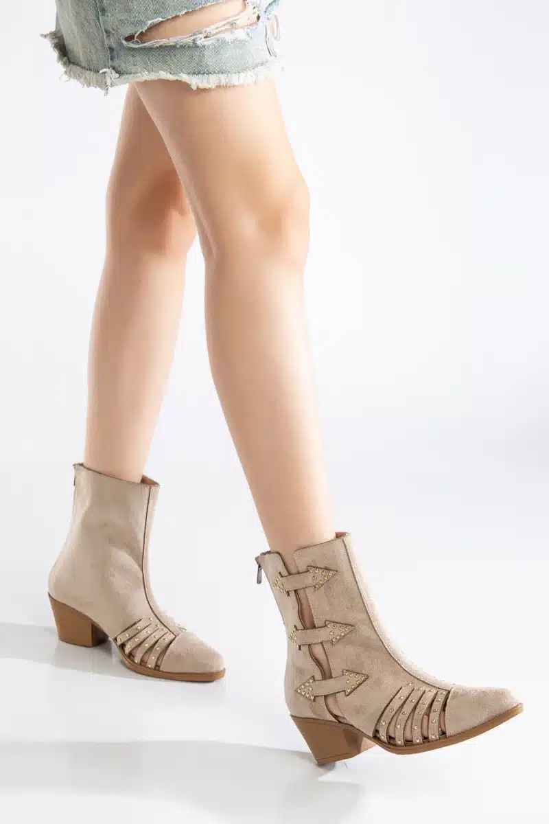 Ms. Sugar Shoes Zımbalı Delikli Topuklu Yazlık Bot - Görsel 13